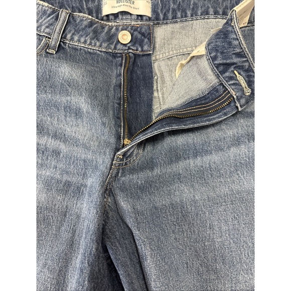 Hollister Shorts Womens 31W Blue Ultra High-Rise 90s Distressed Raw Hem Denim - Picture 4 of 7